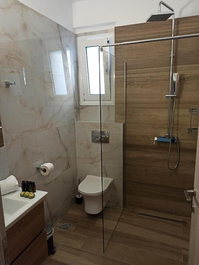 Cyclops Luxury Apartments 이구메니차 외부 사진